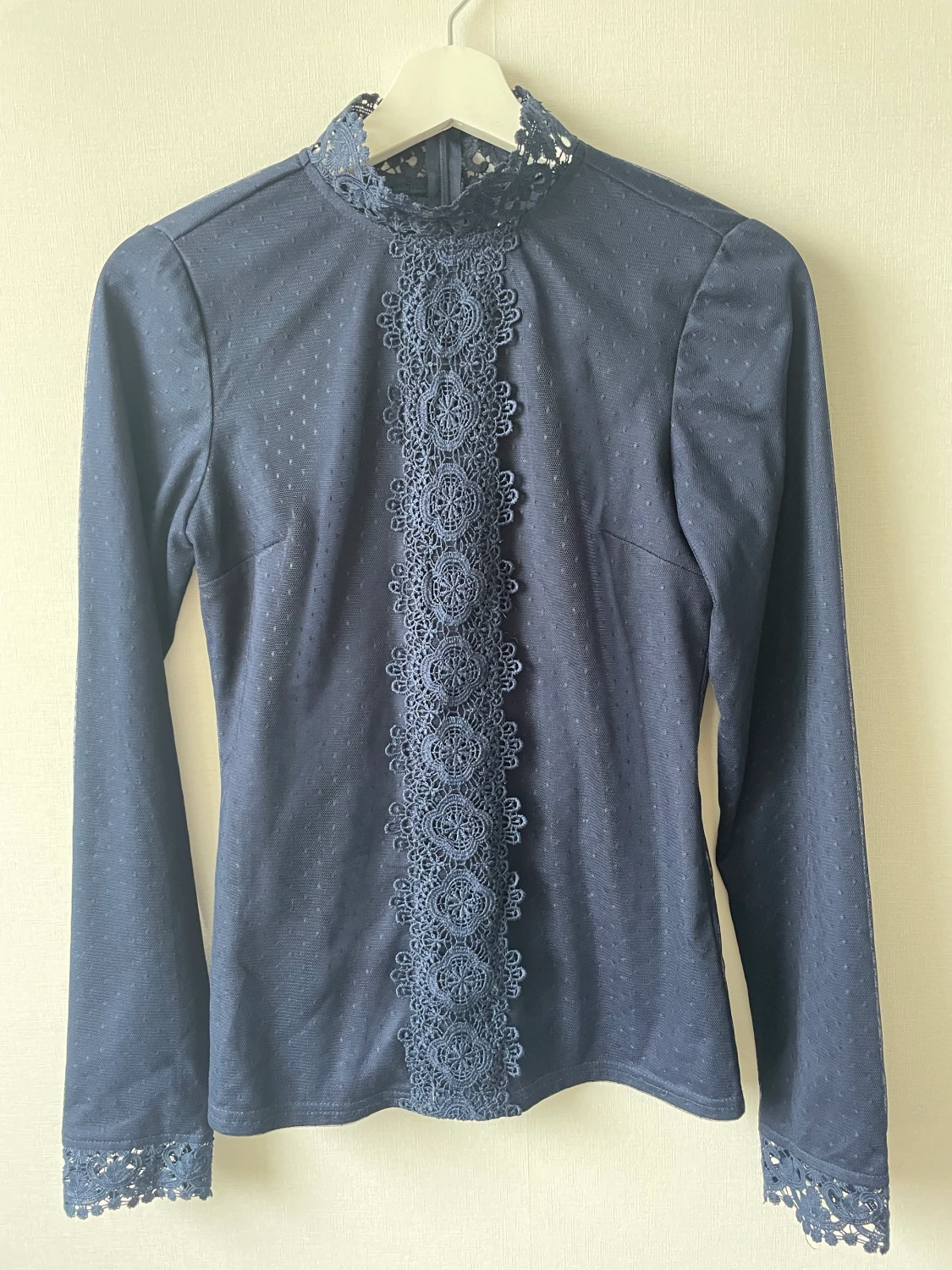 Fin tröja från Dry Lake