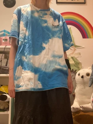 T-shirt - Säljer den här coola t-shirten 