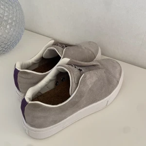 Eytys skor - Säljer mina eytys doja då de inte har kommit till nån användning. De är i fint skick då de inte har använts vardagligen.