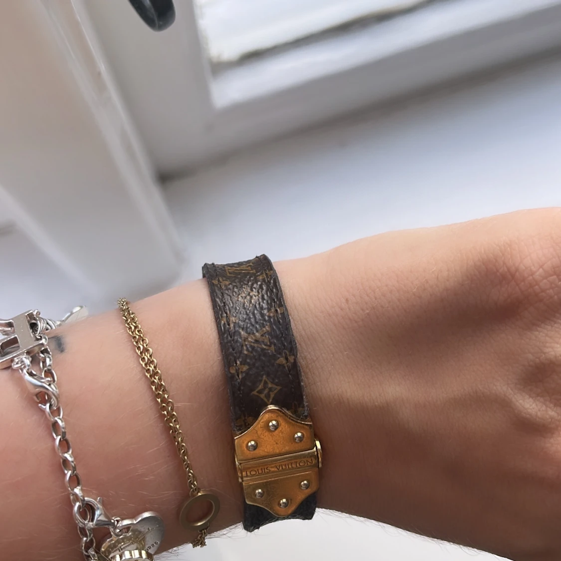 Louis Vuitton nano armband 