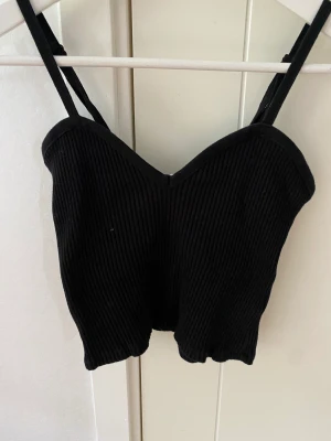 Zara topp - Zara topp, slutsåld! Svart, jätte fin