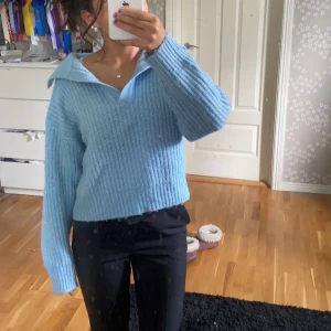 Stickad tröja - Superfin stickad tröja från Gina Tricot, storlek xs💓 200kr + frakt,, skriv om de är funderingar💞