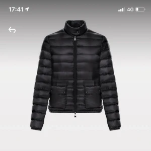 Moncler jacka dam - Använd sparsamt storlek m