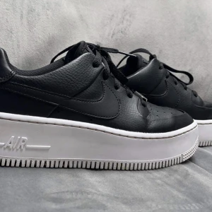 Nike Air Force - Som nya