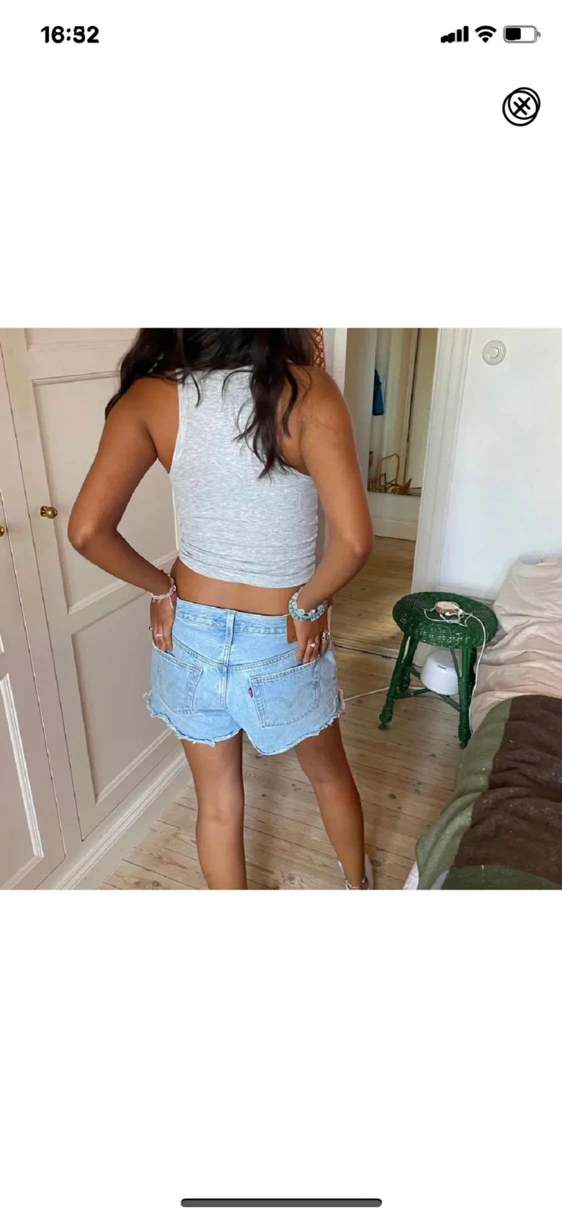 Jättefina ljusblåa Levi shorts! 💗 - 90