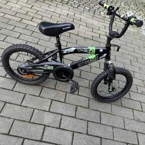 Cykel - Det är en barn cykel, sist använd för ett år sedan  (Pris kan diskuteras)