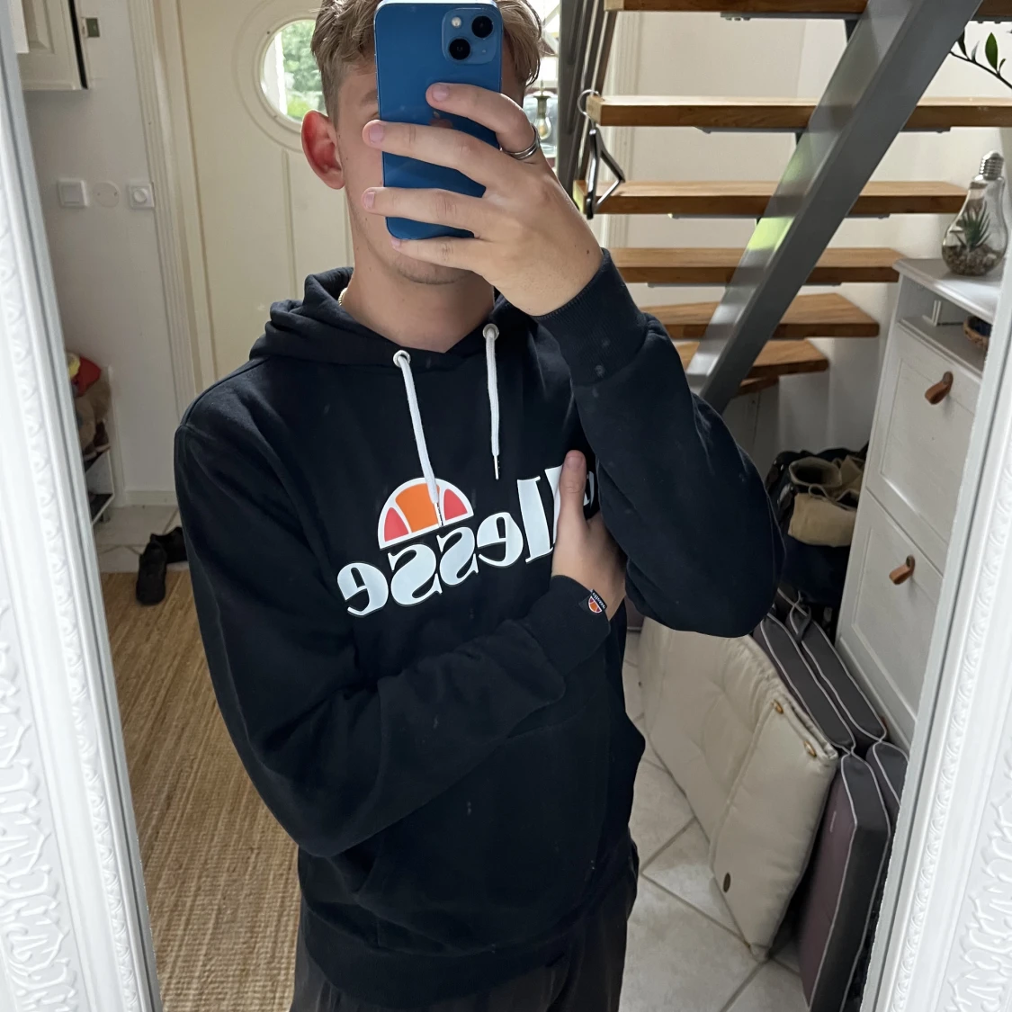 Svart ellesse hoodie  - 90