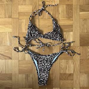 Leopard bikini i storlek L. I bra skick. Båda delar i storlek L