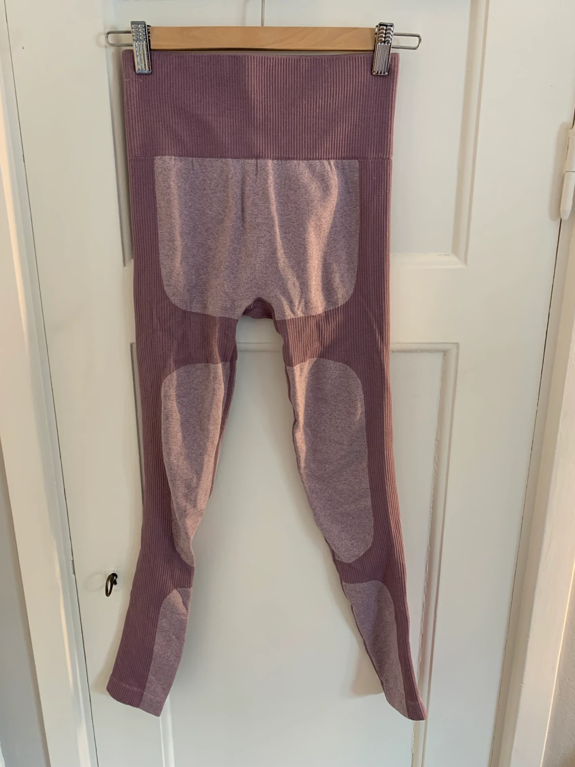 Lila träningstights x2