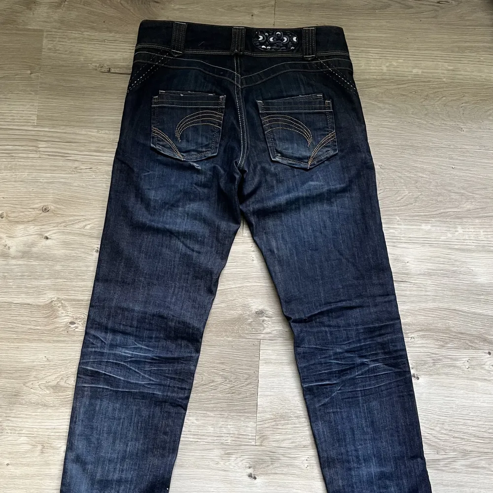 Ett par superfina lågmidjade jeans ifrån streat one!. Jeans & Byxor.