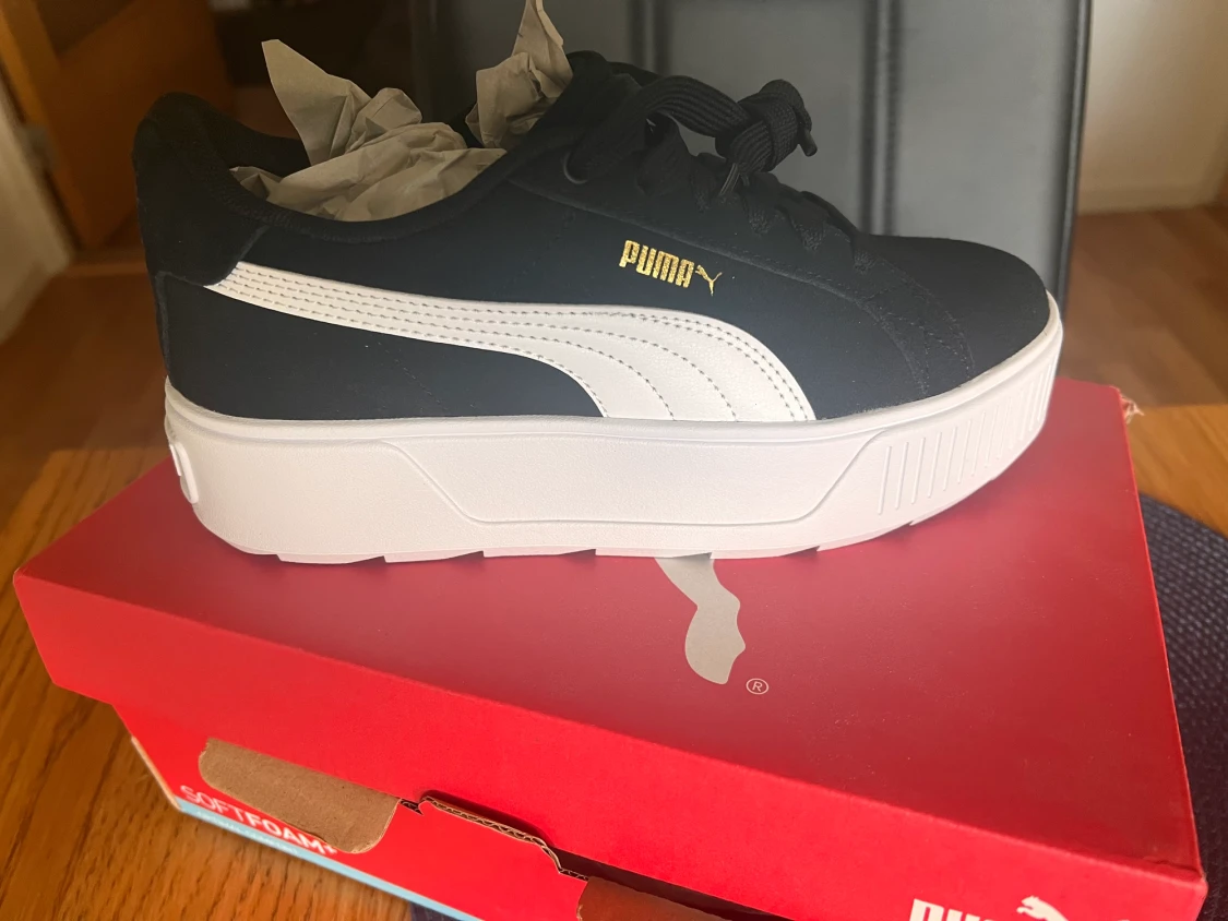 Puma Karmen