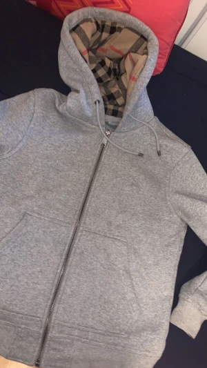 Burberry kofta  - Stl M-S