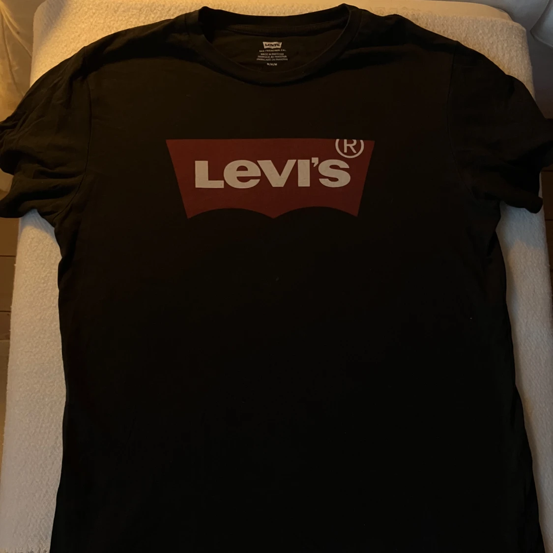 Levi’s t-shirt