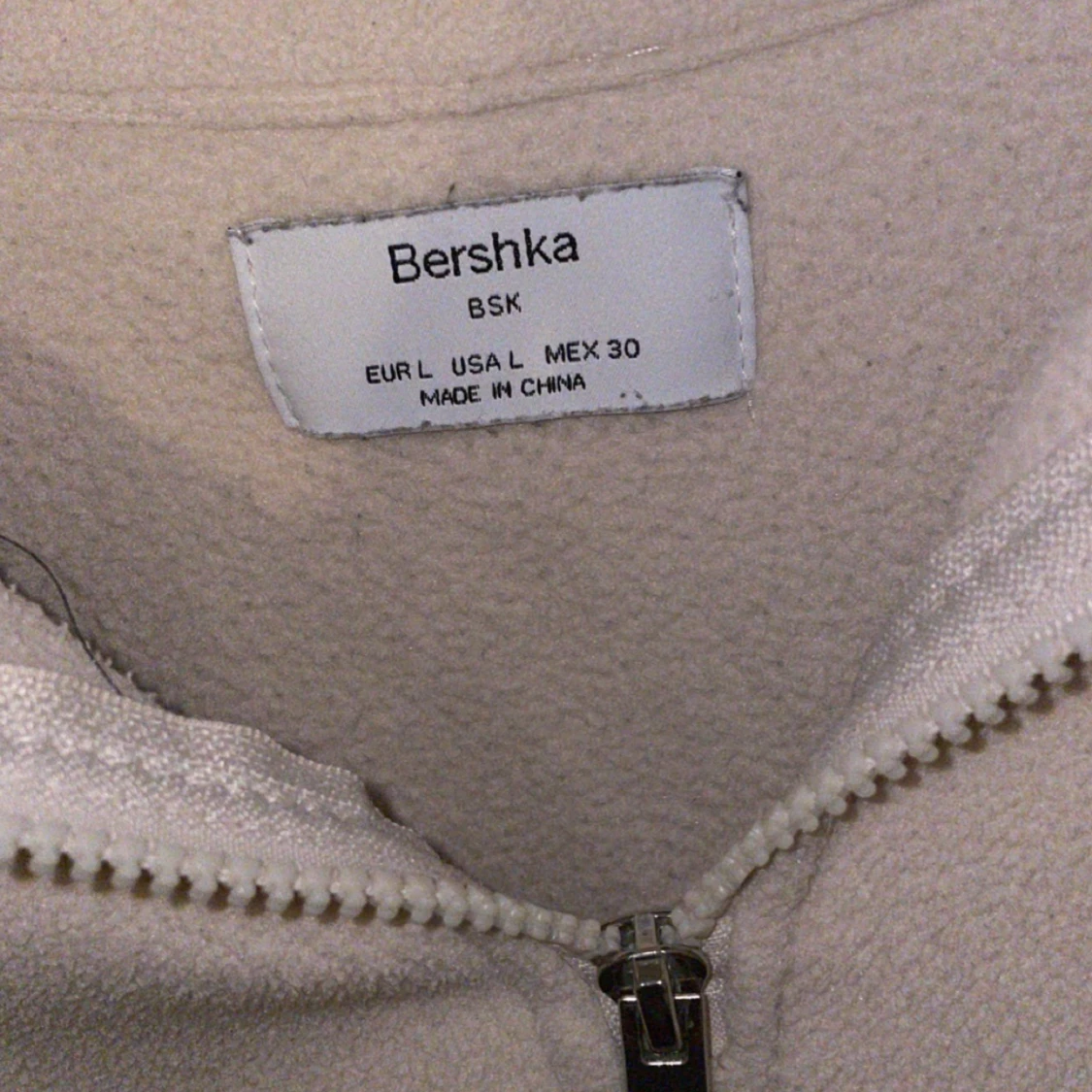 Fleece Bershka  - 91