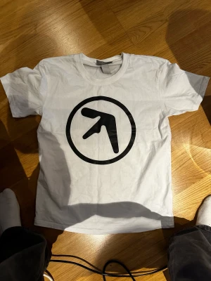 Aphex Twin T-Shirt - Aphex Twin T-Shirt, Size M, Rep!!, Oversized/Baggy Fit