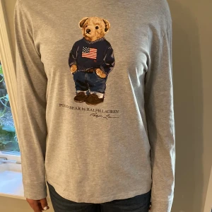 Ralph Lauren - Så skön långärmad tröja från Ralph Lauren!  