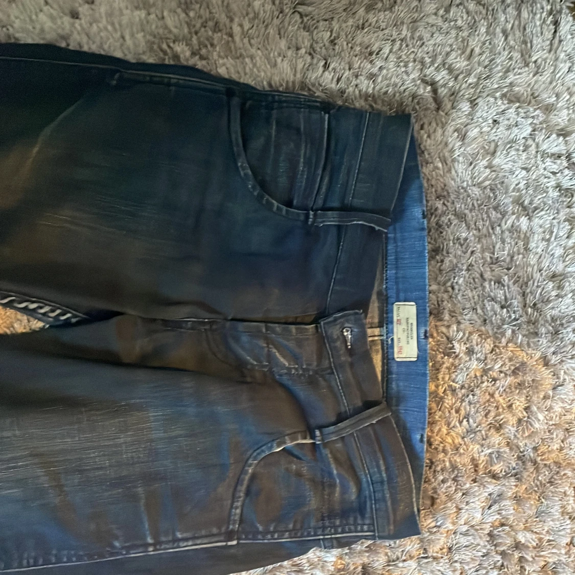 Low waist/ mid Rise jeans - 90