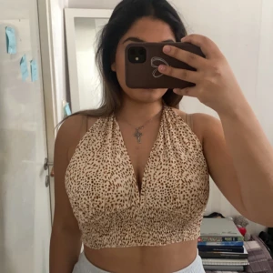 Sommar topp - Kort , tunn och liten sommar topp Använd en gång 