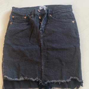 jeanskjol - svart jeanskjol 