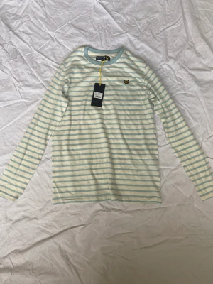 Tröja - lyle and scott tröja som är 164-170 aldrig använt 