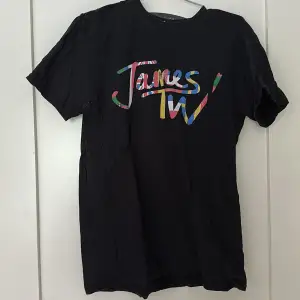 James TW T-shirt köpt på hans konsert 2017, Strl M