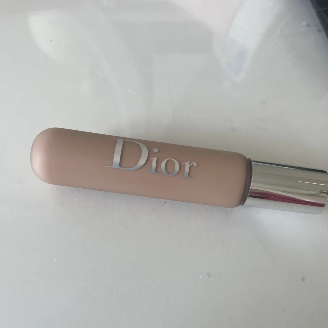 Dior concealer - 90