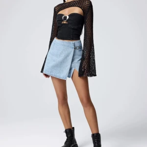 Waist split shorts - Jätte fina coola shorts från cider. Använt en gång, och säljer då de inte sitter så bra på mig. Men otroligt coola och fina!