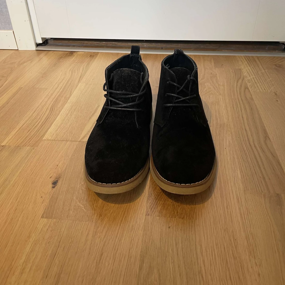 Svarta finskor i mocka - 90