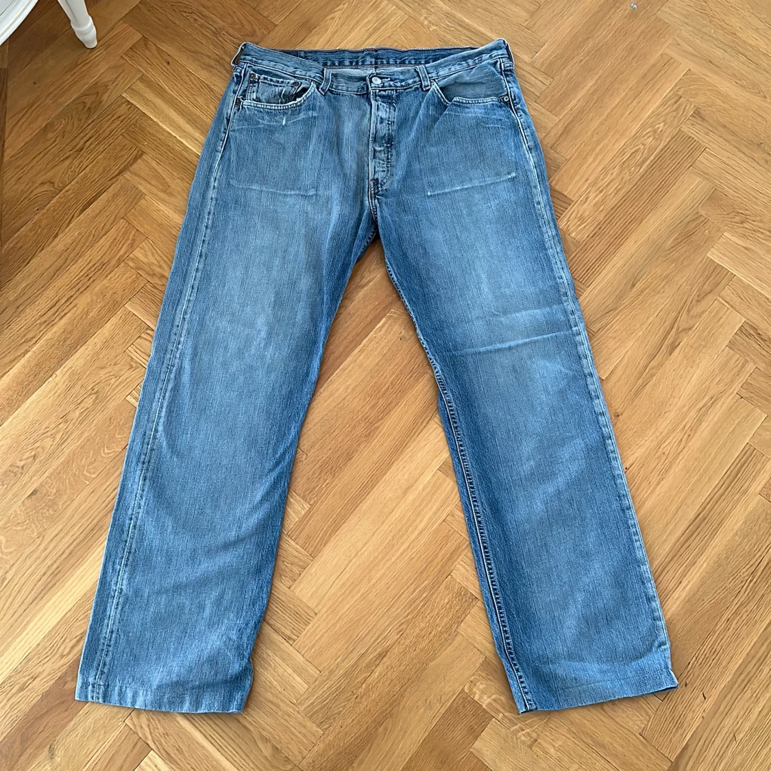 Vintage Levis Jeans 37W 32L