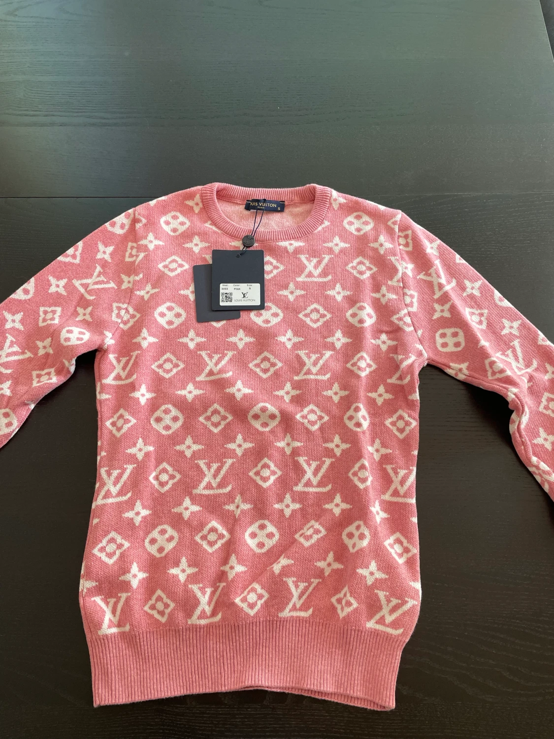 Louis vuttion tröja