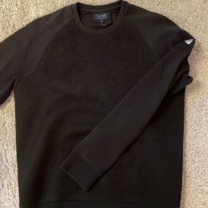  Armani tröja - Snygg Armani tröja 