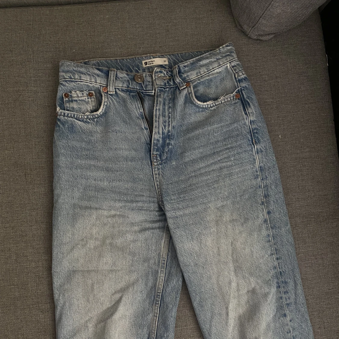 Straight jeans! - 90