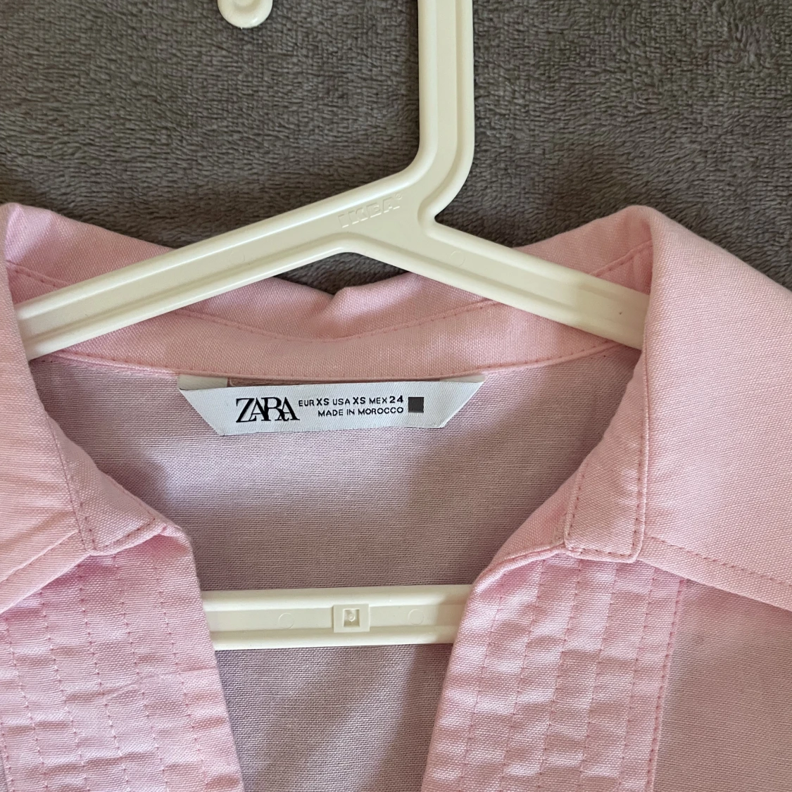 Rosa klänning  - 90