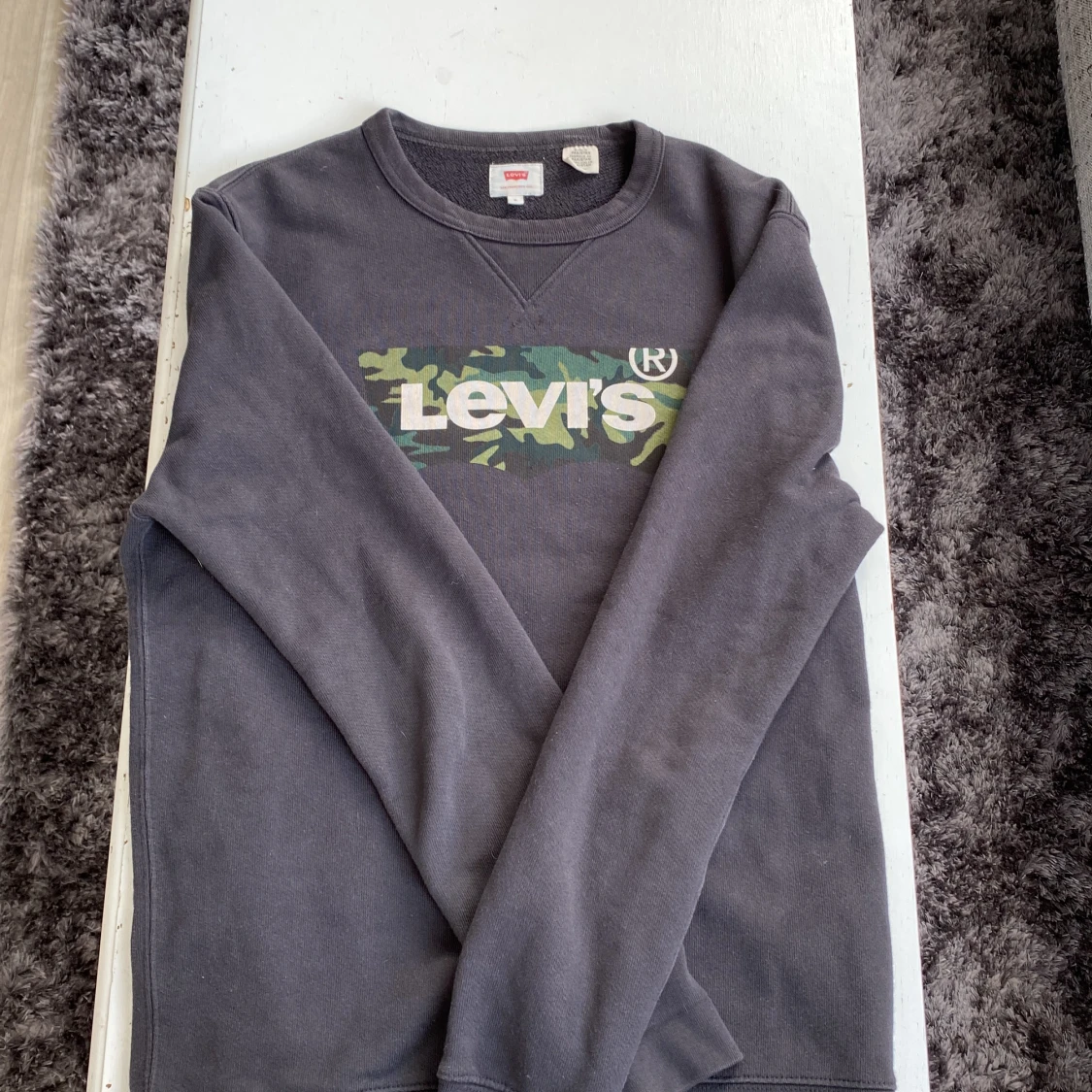 Levis tröja, ny skick  - 90