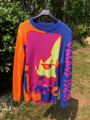 Palace tröjja - Sjukt häftig palace tröjja. Bra skick, inga fel eller defekter. Storlek L men sitter som M