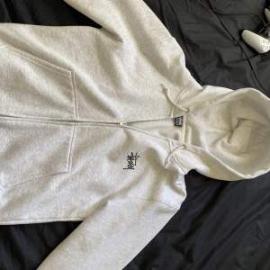 1:1 replica av stussy zip up hoodie