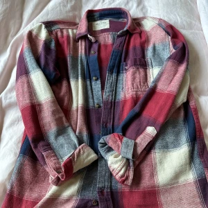 Hollister skjorta  - Hollister skjorta storlek S