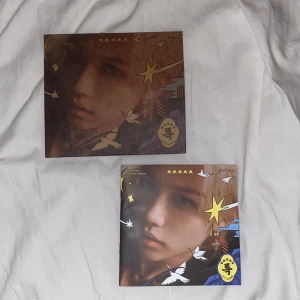 Straykids 5 star - WTT - villig att trade  Jag söker efter någon som har Han jisung digipack Case + Photobok som vill trade mot Felix   Tillståndet - Photoboken har en liten skråma i hörnet ( se bild 2.   För mer info kontakta privat 💕