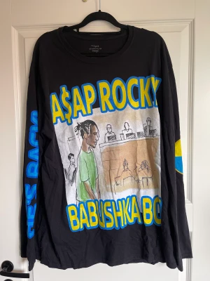 ASAP ROCKY LIMITED EDITION SVERIGE  - Långärmad tröja från ASAP ROCKY,S konsert, Limited edition Merch i Sverige. Köpte den när han va här i Sverige på konserten. Storlek XL och aldrig använd. 