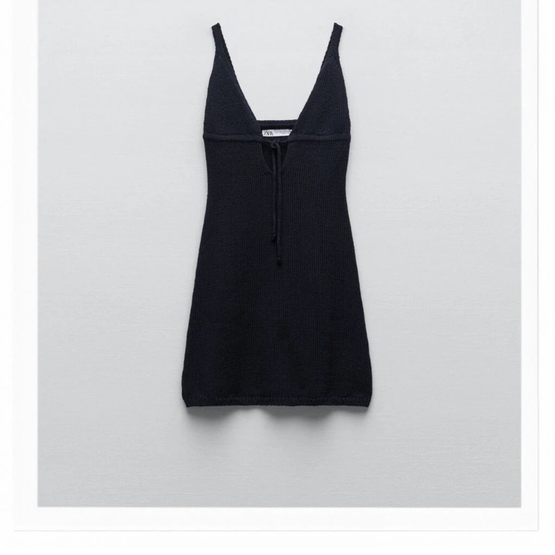 Stickad kort mörkblå klänning zara