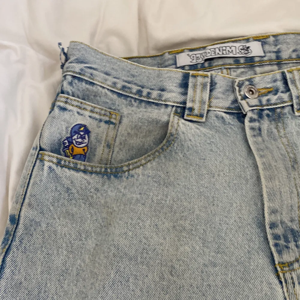 Ett par riktigt snygga jeans från Polar skate co! Ny pris 1200kr  Cond: 9/10. Jeans & Byxor.