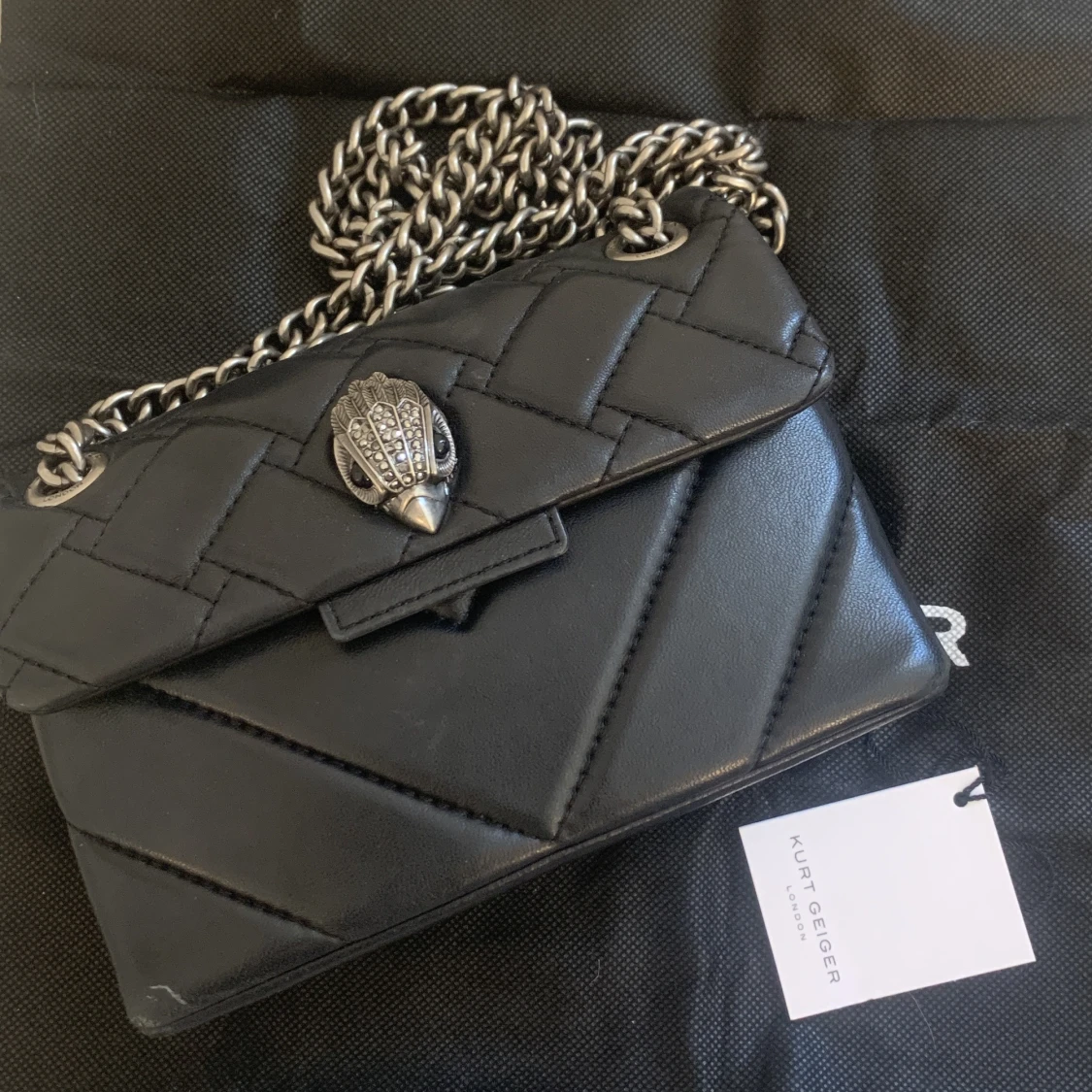 svart kurt geiger väska - 91