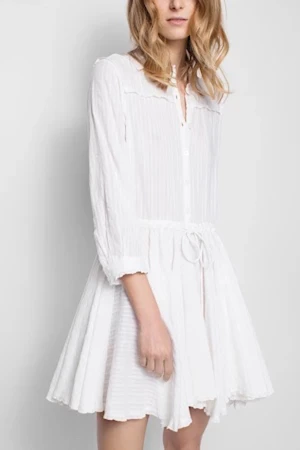 Zadig & Voltaire Klänning - Säljer min vita fina Zadig klänning, endast använd 1 gång! Storlek M. Bilderna tagna från Google.