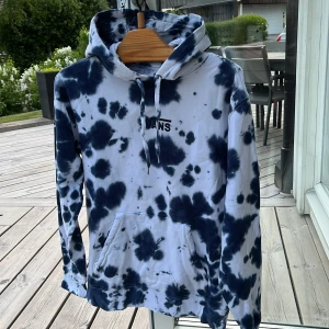 Tröja - Fet tröja från vans, storlek S, inga tecken på användning och väldigt fint skick! 