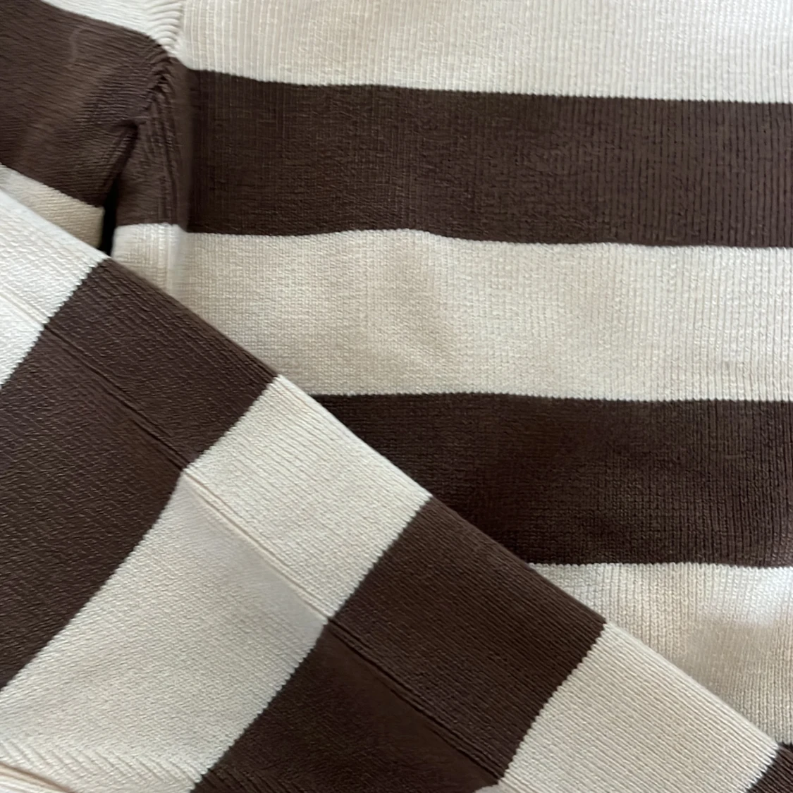 Sjukt snygg tröja - 90