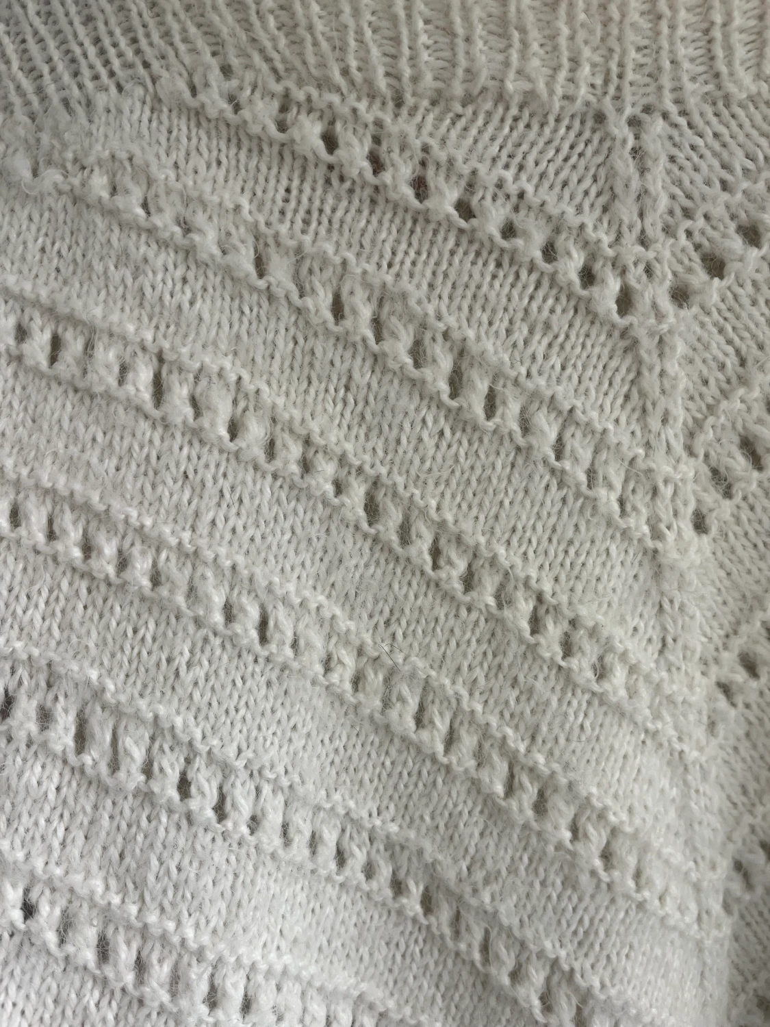 Stickad tröja  - 90