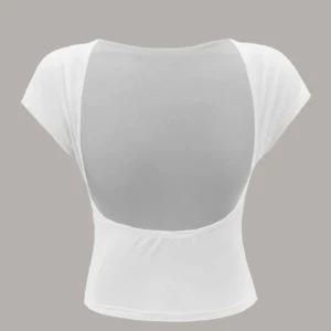 T-shiet med öppen rygg - Säljer populära Shein tröjan med öppen rygg, aldrig använd🫶🏽