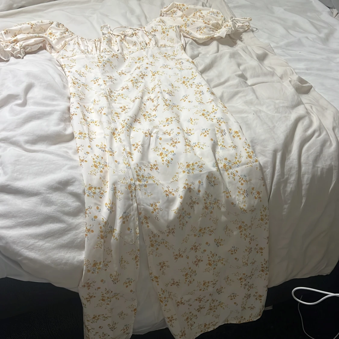 Sommarklänning med blommor - 90