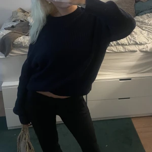 Tjock stickad  - Tjock stickad tröja från zara, varm och super skön