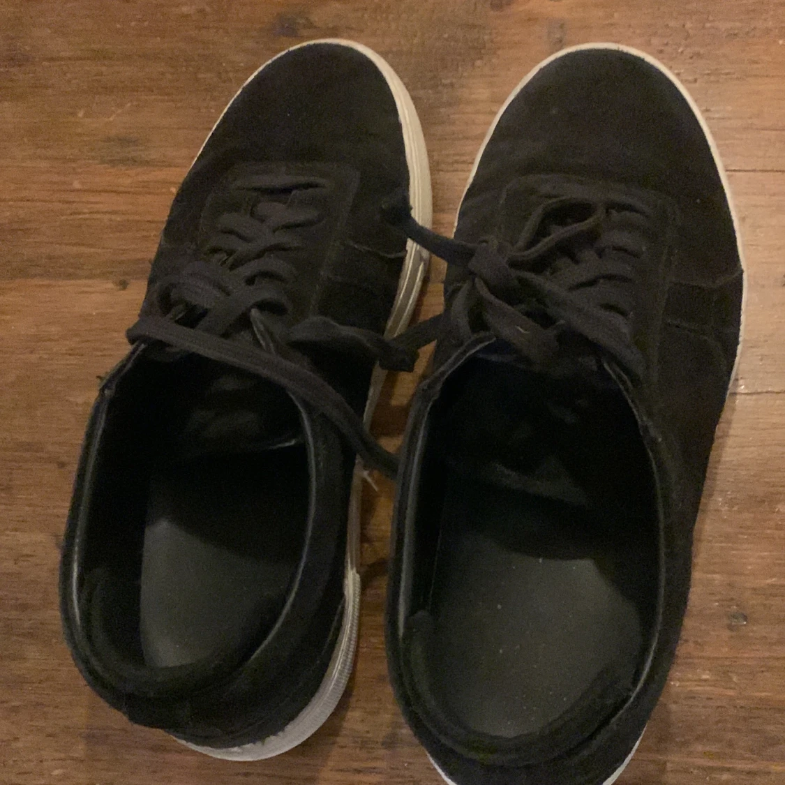 Svarta Arigatos Stl 39 - 90